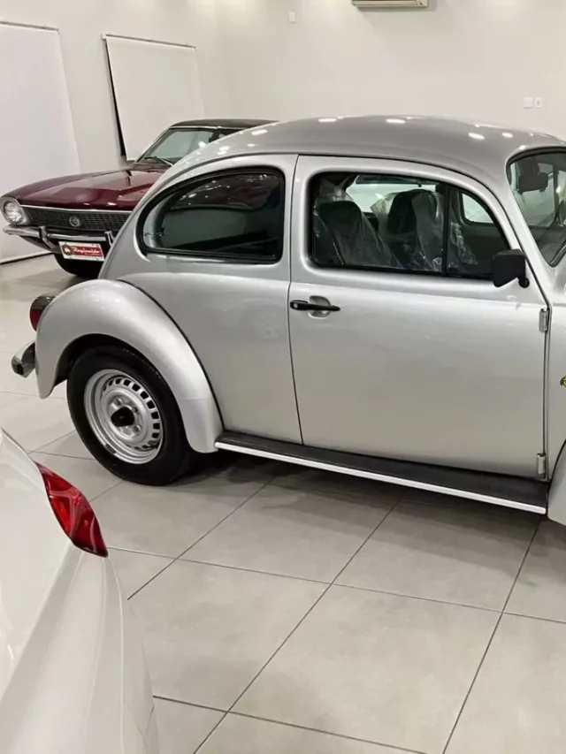 Fusca Creme 28 anos intacto na Garagem: VW Fusca 1996 Continua 0km - Motor Prime