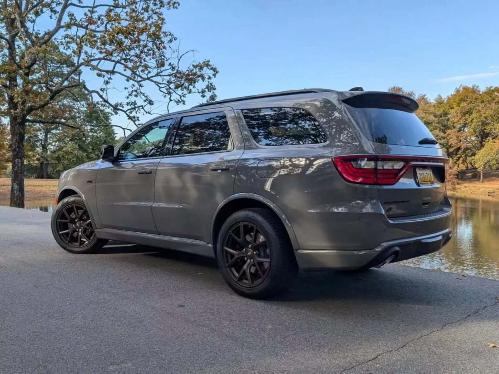  Dodge Durango R/T 2025 / Foto: Stephen Rivers / Carscoops