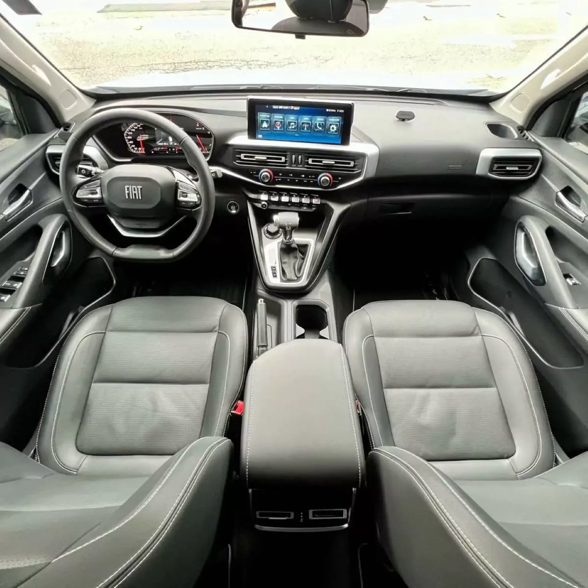 Fiat Titano Ranch 2025