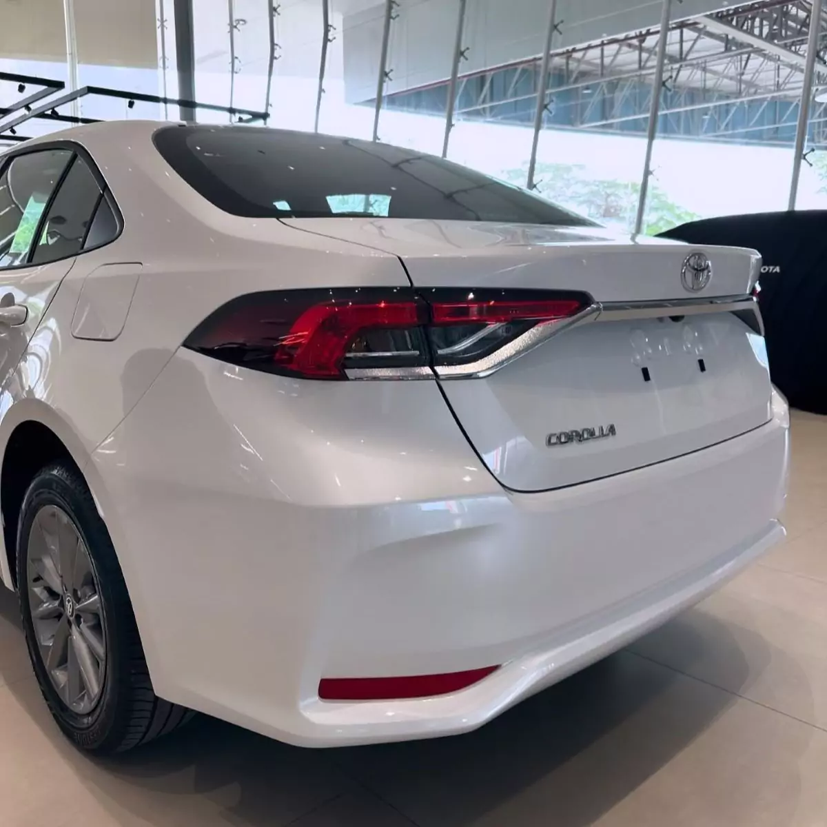 Toyota Corolla GLi 2025