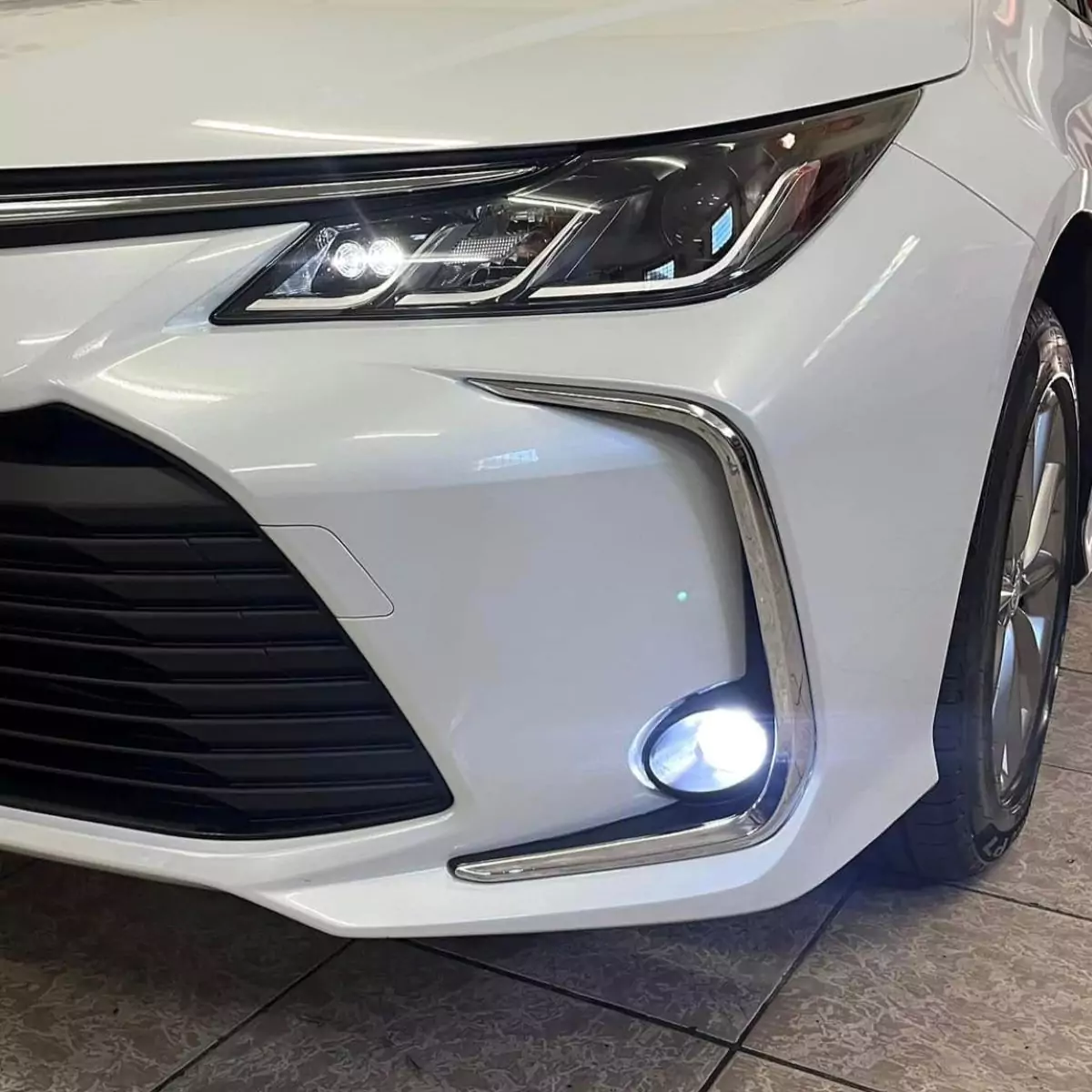 Toyota Corolla GLi 2025