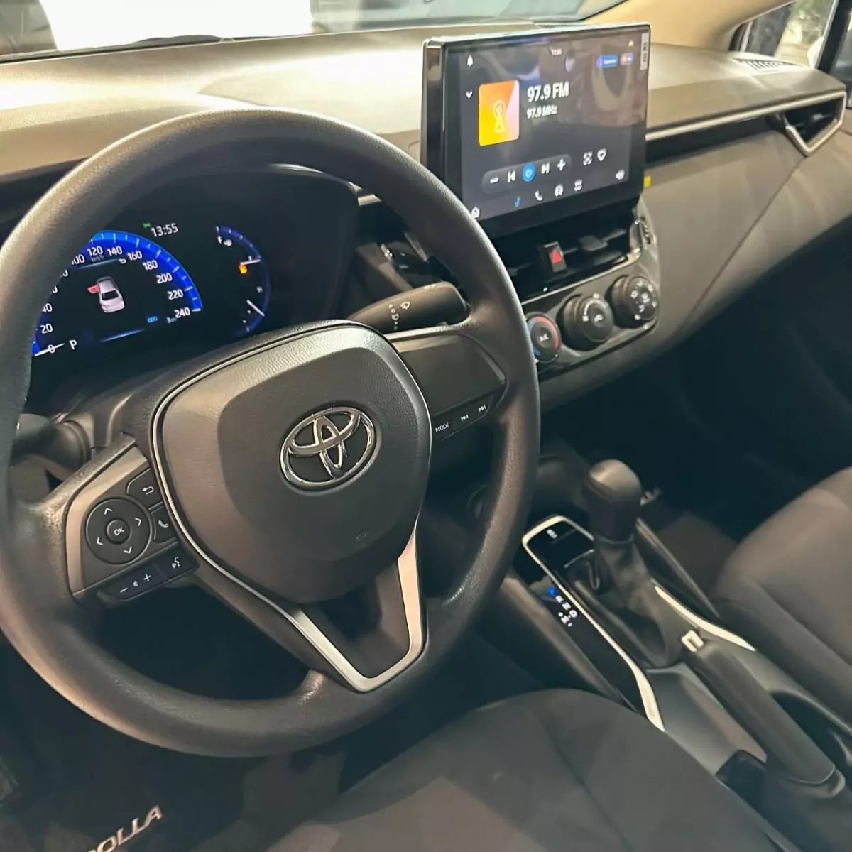 Toyota Corolla GLi 2025