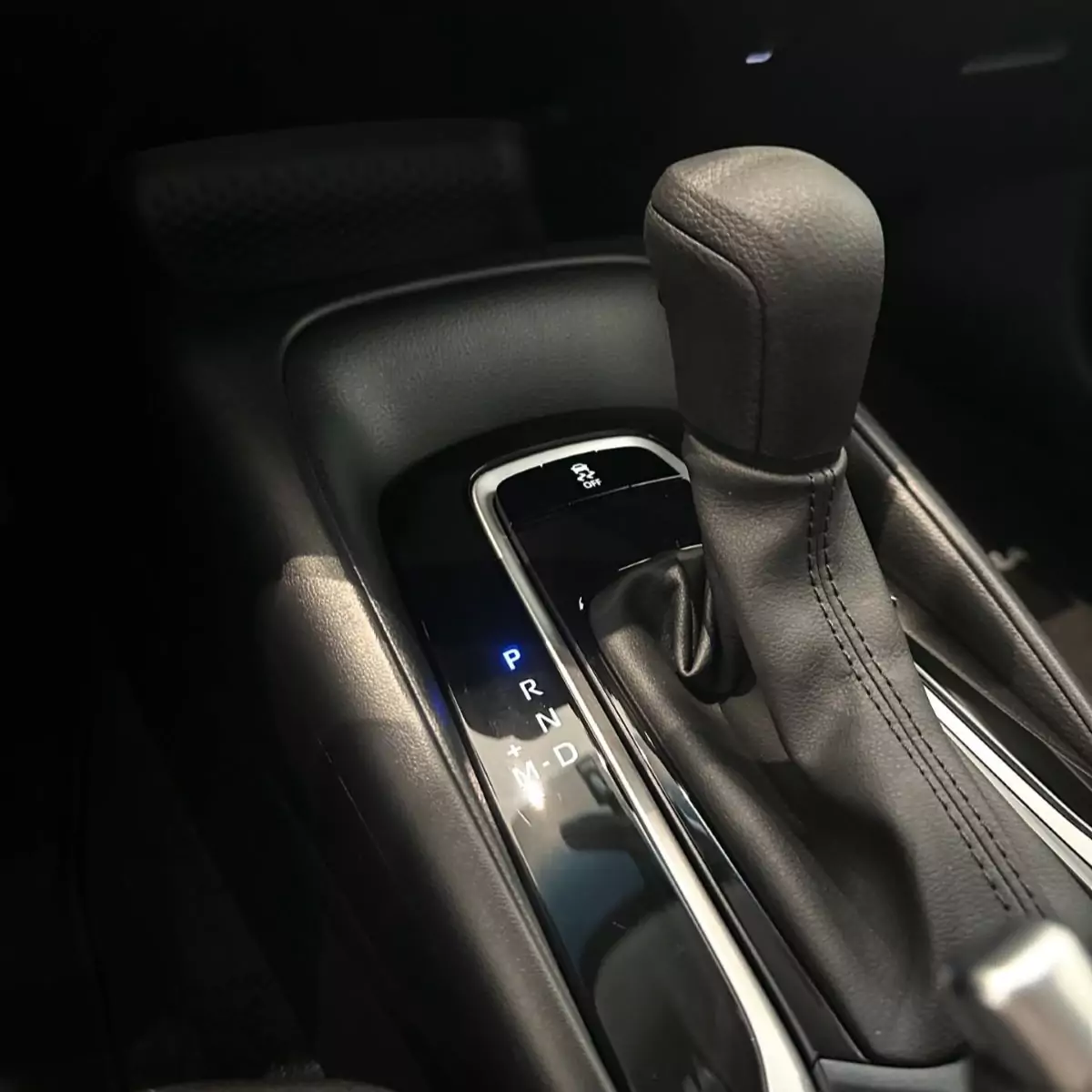 Toyota Corolla GLi 2025