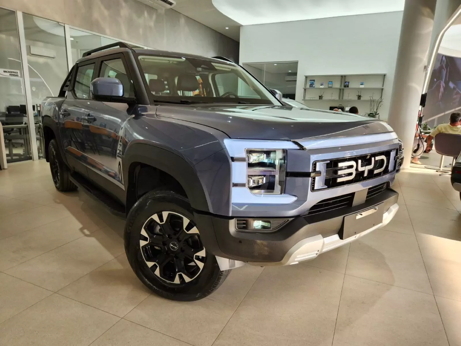 BYD Shark 2025
