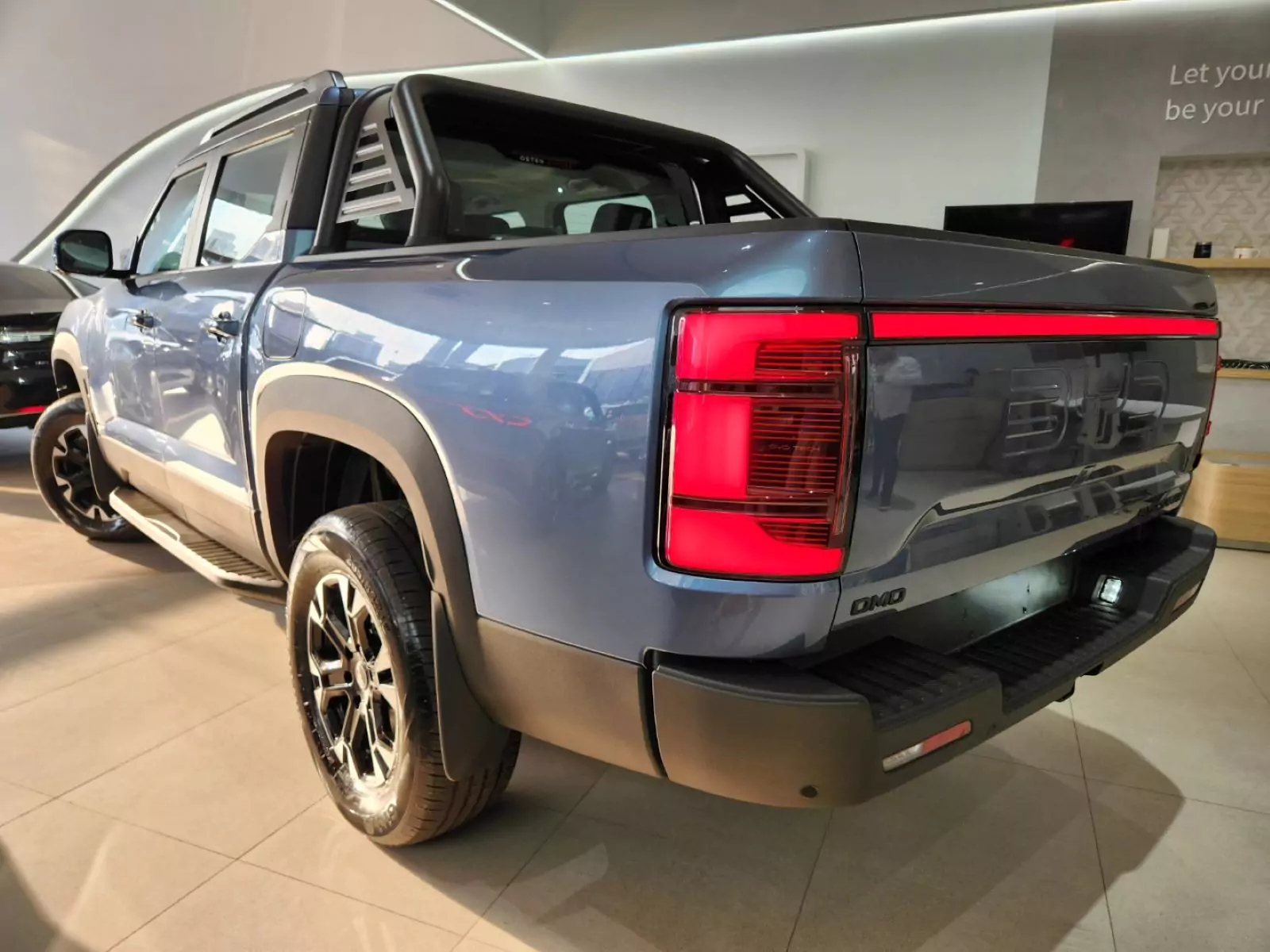 BYD Shark 2025