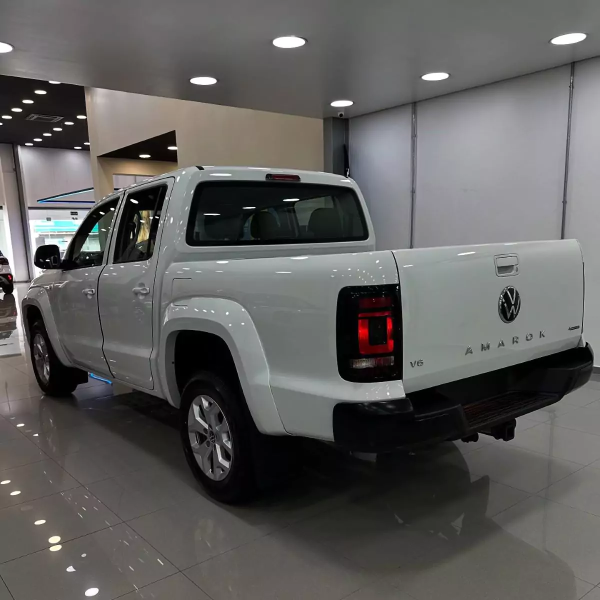 VW Amarok V6 2025