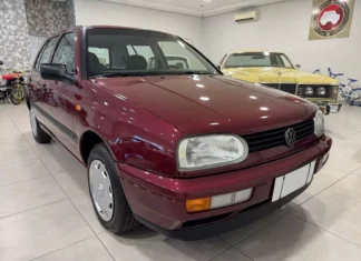 Guardado por 30 anos, VW Golf GL 1.8 1995 ainda Preserva Originalidade