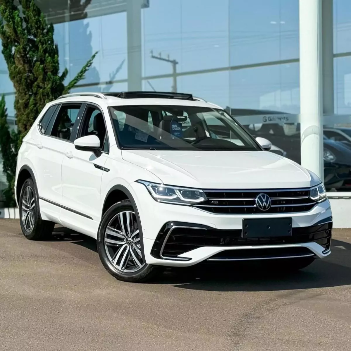 VW Tiguan 2025