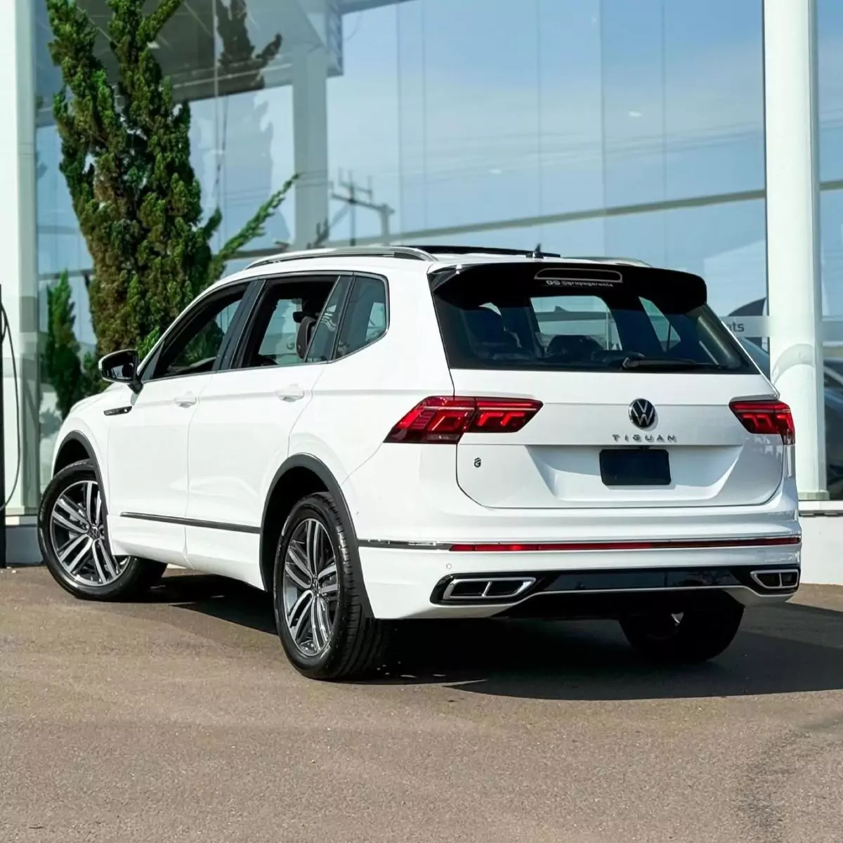 VW Tiguan 2025