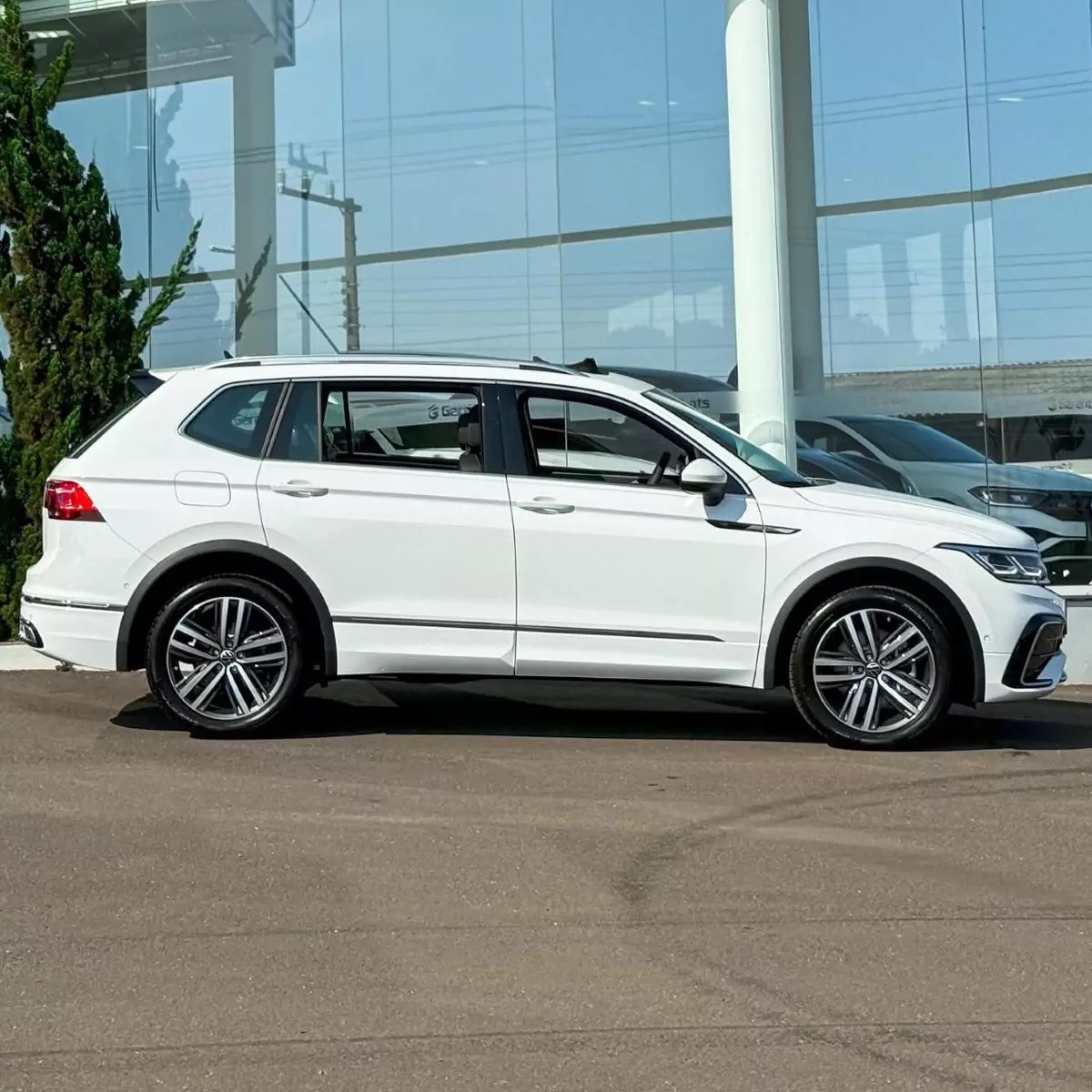 VW Tiguan 2025