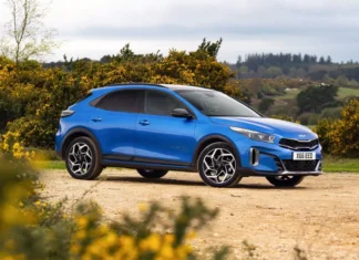 Cheiro de gasolina? Kia cria aromatizante inusitado para seus carros elétricos