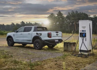 E Agora Toyota Hilux? Ranger híbrida já tem data para chegar