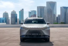 Novo Omoda 7 é SUV que quer brigar com BYD Song Plus